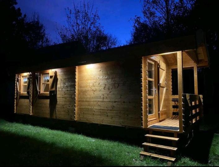 Roulotte La Boheme Est Son Spa En Baie De Somme Arrest ภายนอก รูปภาพ