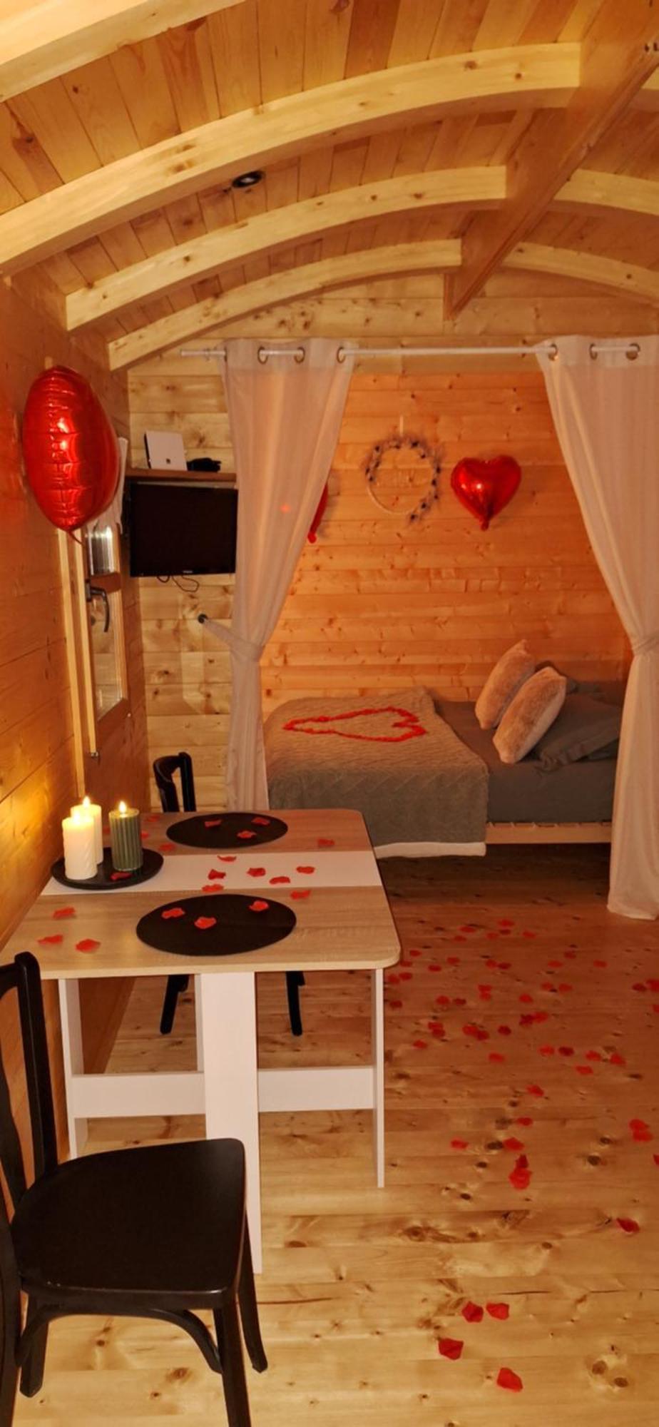 Roulotte La Boheme Est Son Spa En Baie De Somme Arrest ภายนอก รูปภาพ