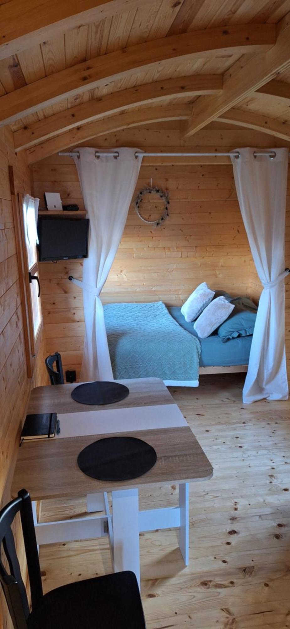 Roulotte La Boheme Est Son Spa En Baie De Somme Arrest ภายนอก รูปภาพ